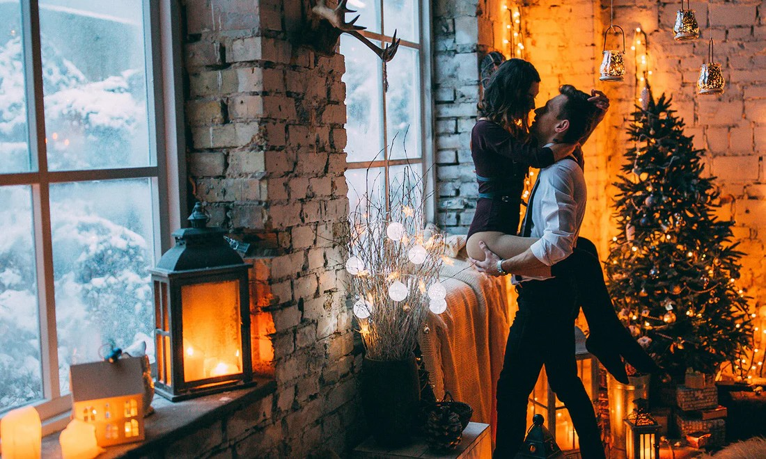 Jingle All the Way with These Holiday Sex Positions and Playroom Pairings